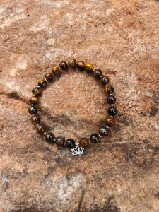 Woman's Tiger Eye bracelet